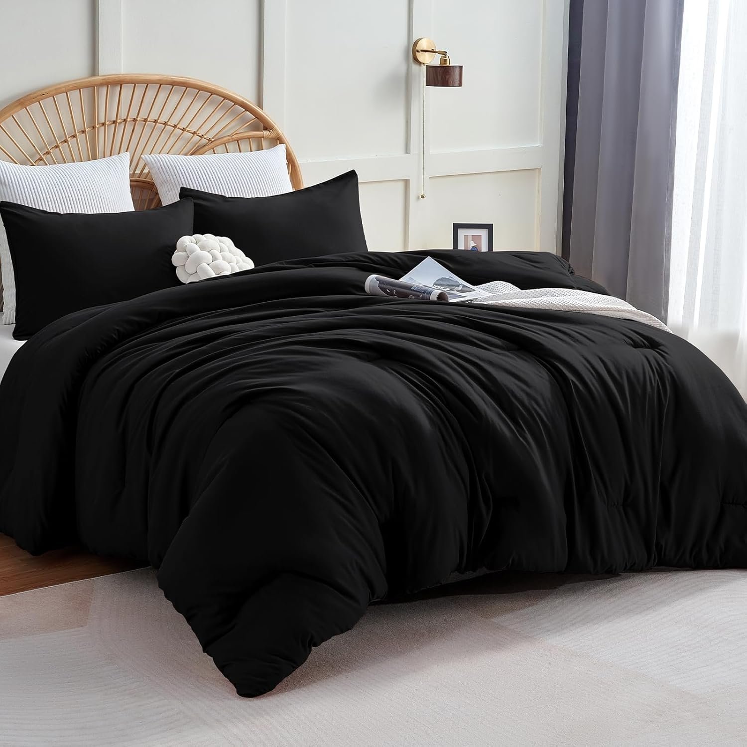 Down-Alternative Comforter Set - Queen (Quilted Stitching) Main
